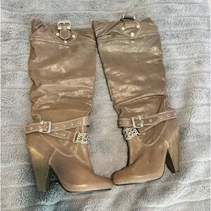 Naughty monkey boots